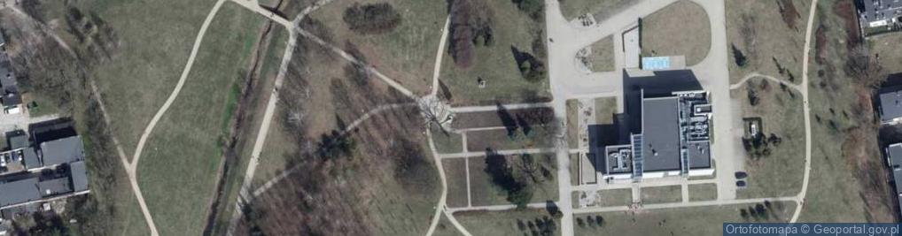 Zdjęcie satelitarne kamień pamięci Ofiar Getta