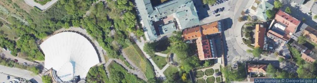 Zdjęcie satelitarne Ławeczka dr. inż. Jakuba Chojnackiego