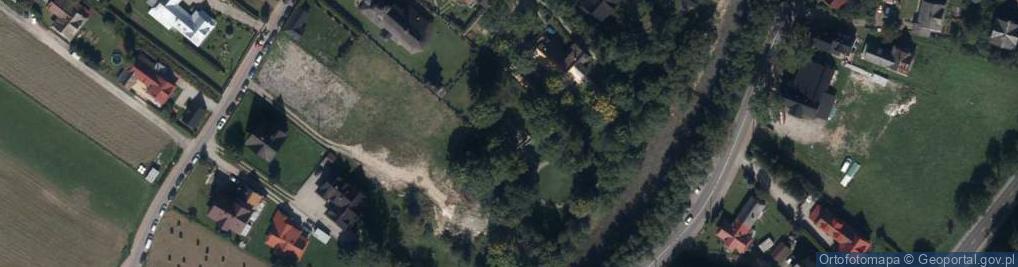 Zdjęcie satelitarne Mauzoleum Jana i Marii Kasprowiczów na Harendzie