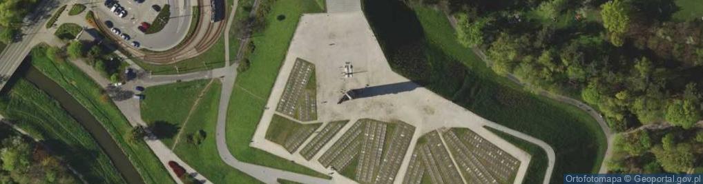 Zdjęcie satelitarne Obrońcom Pokoju