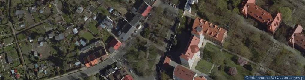 Zdjęcie satelitarne Poległym Powstańcom Wielkopolskim