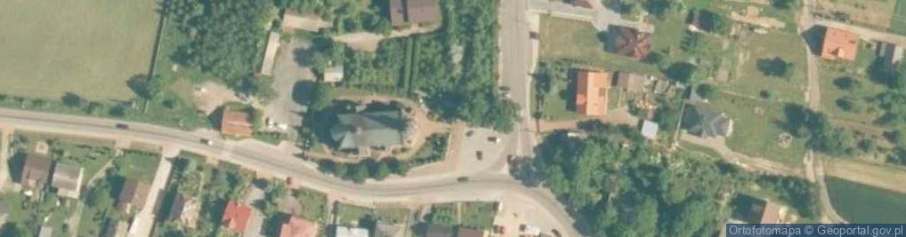 Zdjęcie satelitarne Pomnik 50 rocznicy powstania AK w chołdzie poległym i zamordowa