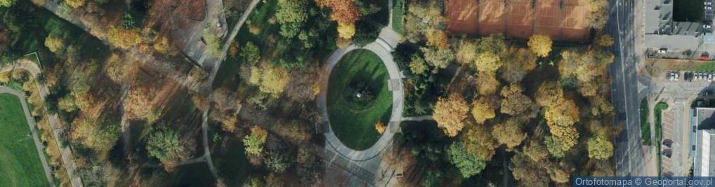 Zdjęcie satelitarne Pomnik ku czci Kazimierza Pułaskiego