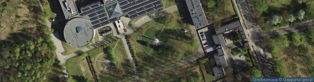 Zdjęcie satelitarne Pomnik ku czci poległych żołnierzy 75 pułku piechoty