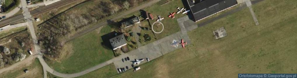Zdjęcie satelitarne pomnik Lotników