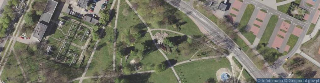 Zdjęcie satelitarne Pomnik Misie na Skwerze Niedźwiadków