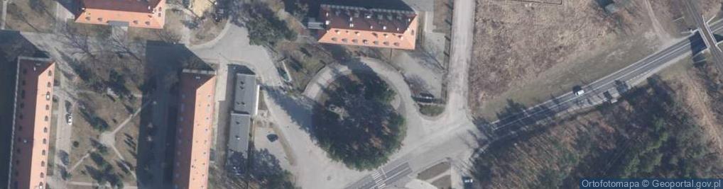 Zdjęcie satelitarne Pomnik, Obelisk, Tablica pamiątkowa