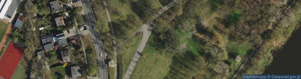 Zdjęcie satelitarne Pomnik Odrodzenia Ruchu Brackiego