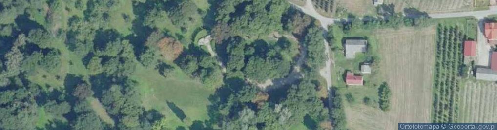 Zdjęcie satelitarne Pomnik Ofiar Katastrofy Smoleńskiej