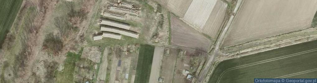 Zdjęcie satelitarne Pomnik Pamięci Polaków Pomordowanych na Kresach Południowo-Wsch
