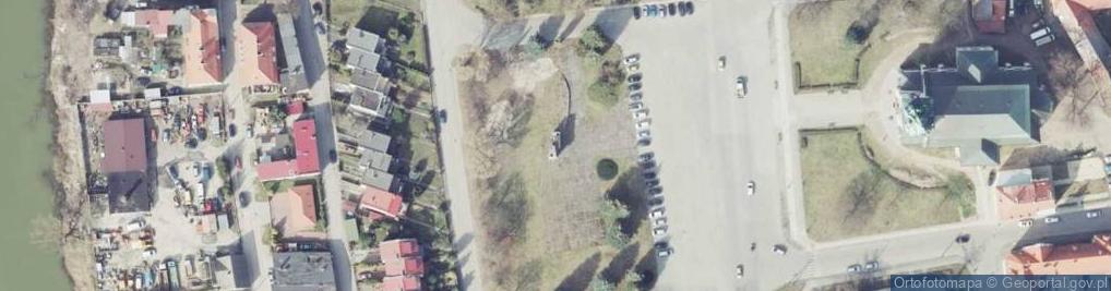 Zdjęcie satelitarne Pomnik Powrotu Środkowego Nadodrza do Macierzy