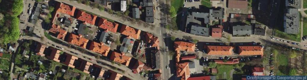 Zdjęcie satelitarne Pomnik przyrody- głaz narzutowy na rogu Staszica i Wolności