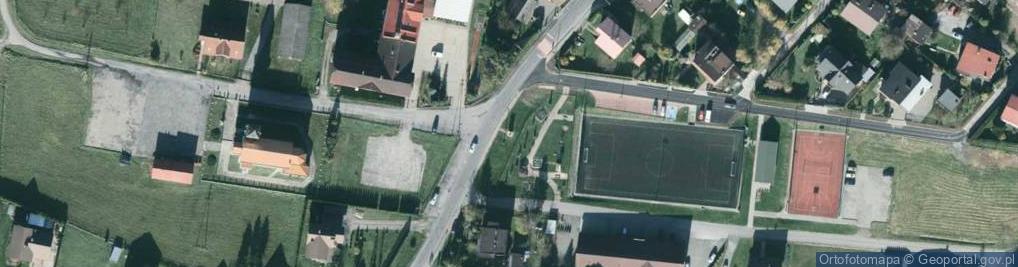 Zdjęcie satelitarne Pomnik upamiętniający X rocznicę wyzwolenia Ziemi Cieszyńskiej