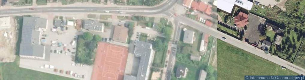 Zdjęcie satelitarne Pomnik wzniesiony w hołdzie mieszkańcom gminy poległym w walkac