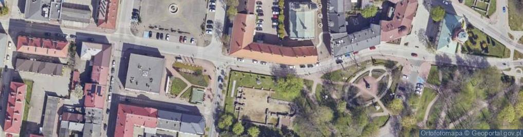 Zdjęcie satelitarne Tablica ofiar zamordowanych podczas nalotu Luftwaffe w 1939r.