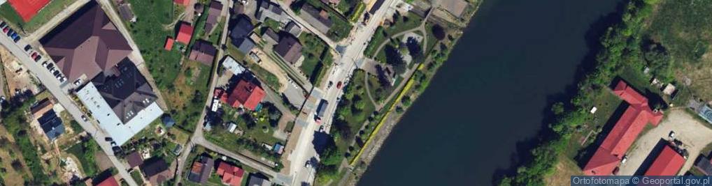 Zdjęcie satelitarne Tym którzy oddali życie