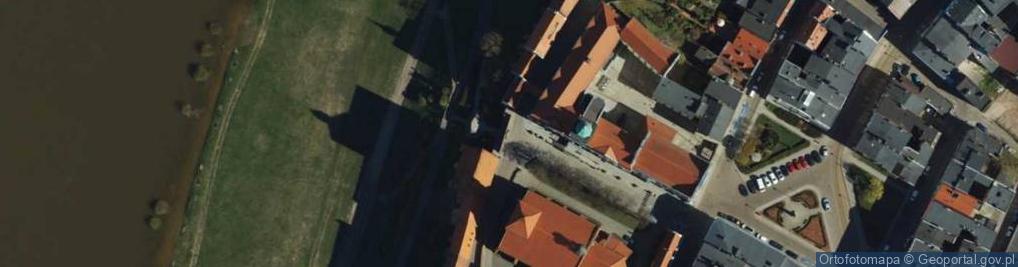 Zdjęcie satelitarne Ułan i dziewczyna