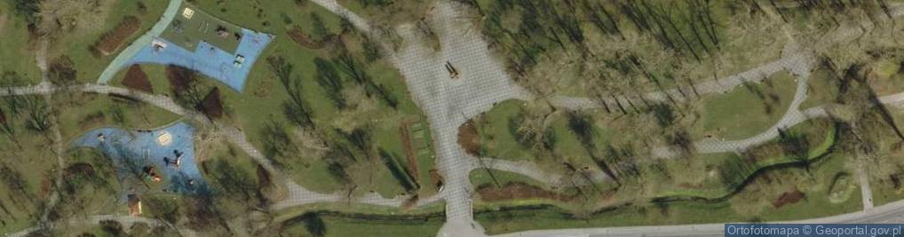 Zdjęcie satelitarne Więźniom Niemieckich Obozów