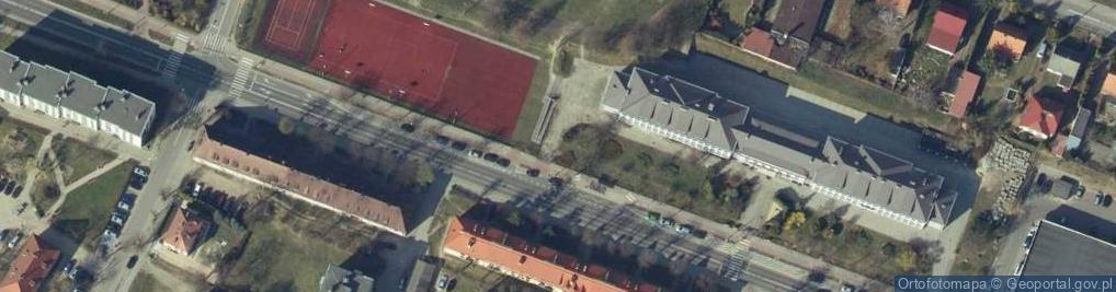 Zdjęcie satelitarne Wychowankom i nauczycielom Liceum Ogólnokształcącego imienia Zy