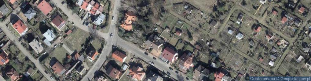 Zdjęcie satelitarne Auto-holowanie