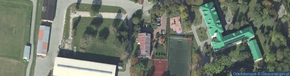 Zdjęcie satelitarne Gminny Ośrodek Pomocy Społecznej w Siennicy Różanej