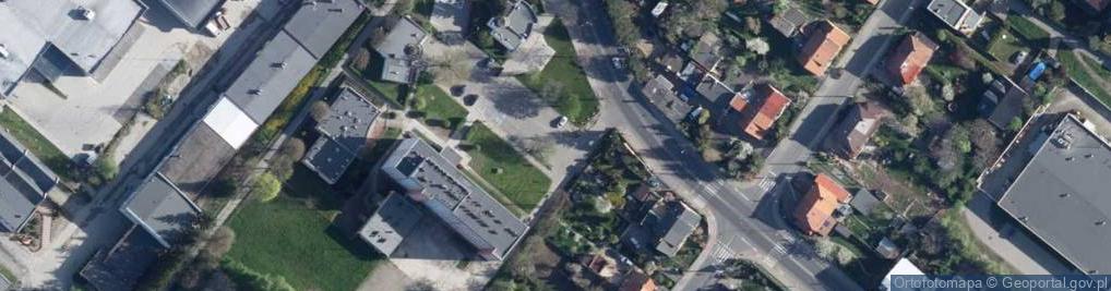 Zdjęcie satelitarne Powiatowe Centrum Pomocy Rodzinie w Dzierżoniowie