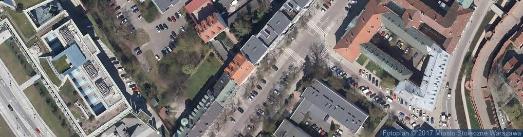 Zdjęcie satelitarne Szkolne Schronisko Młodzieżowe Nr 2 Europejski Dom Spotkań Młodzieży