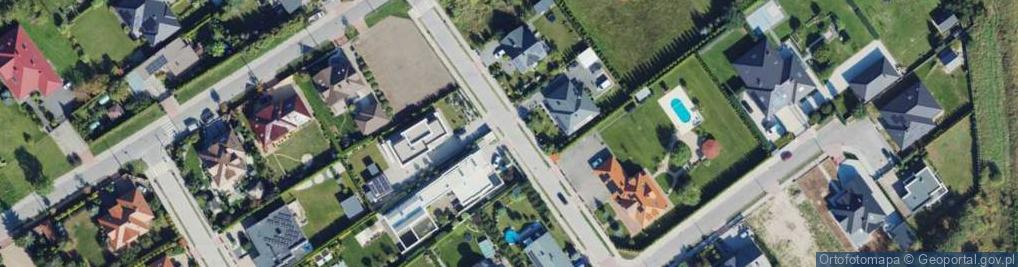 Zdjęcie satelitarne 1) Auto Kutno Krzysztof Grabarczyk 2) Car Gwarant Service Katarzyna Agacka Krzysztof Grabarczyk