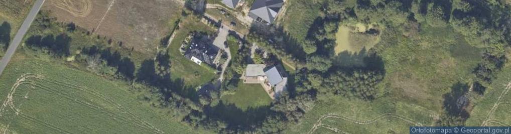 Zdjęcie satelitarne 1) Dom Mody Galux J.Waszak, Ł.Waszak, 2) Studio 52 Łukasz Waszak