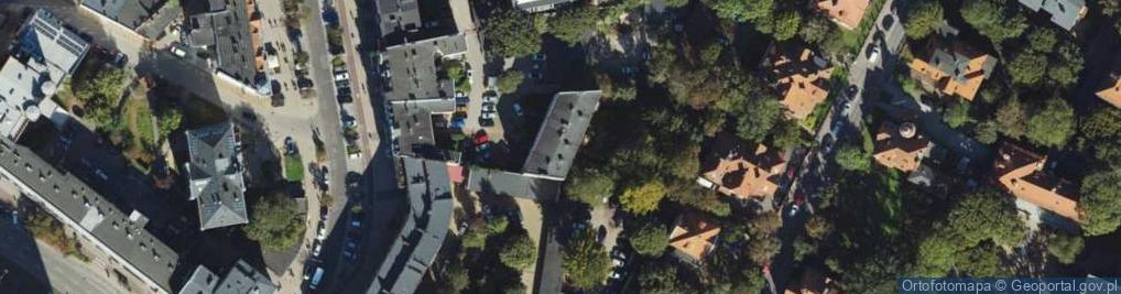 Zdjęcie satelitarne 1.Firma Usługowa Victoria Wojciech Drewski 2.Biuro Ochrony Respect Wojciech Drewski