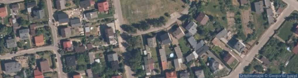 Zdjęcie satelitarne 1.Łukasz Sierociński GL Mour 2.Be Art Development