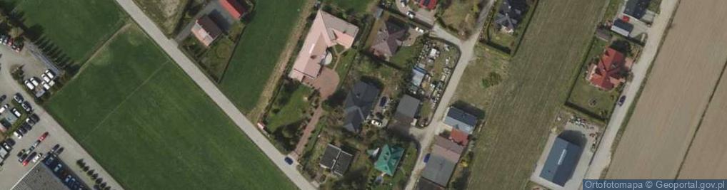 Zdjęcie satelitarne 1.Prywatny Dom Seniora w Chwaszczynie 2.Igotrans