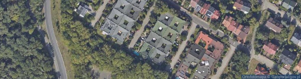 Zdjęcie satelitarne A Kancelaria Radcy Prawnego B Kancelaria Radców Prawnych