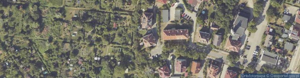 Zdjęcie satelitarne Activum