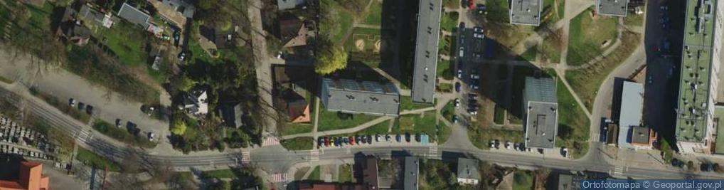 Zdjęcie satelitarne Adamscy Aurelia Adamska Paweł Adamski