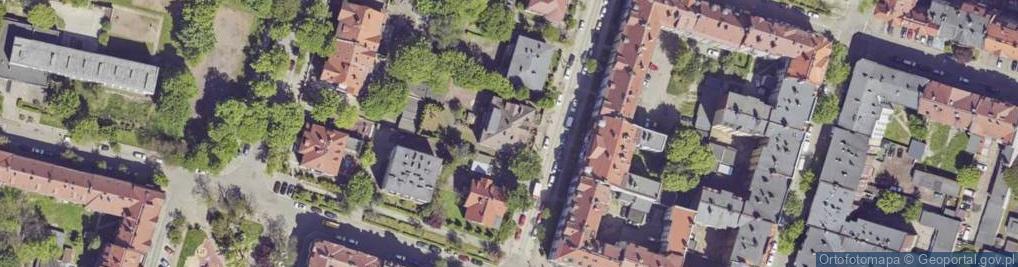 Zdjęcie satelitarne Adi Sport