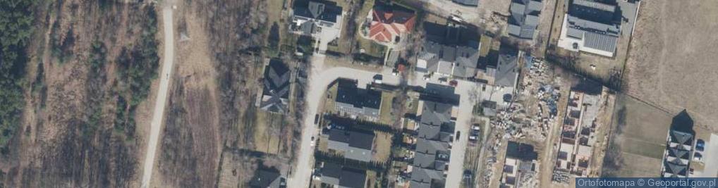 Zdjęcie satelitarne Adomus Łukasz Kilan