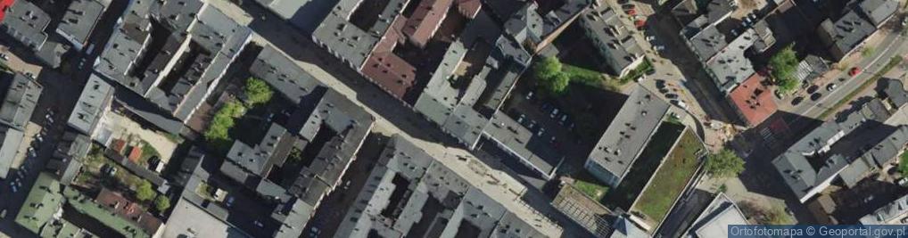 Zdjęcie satelitarne Adrianna Boryń 1000 Drobiazgów