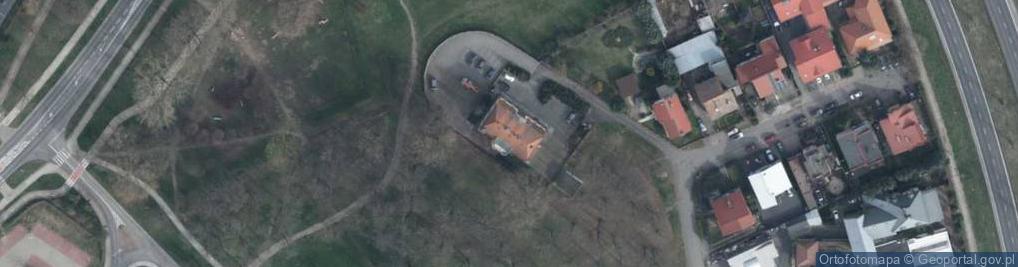 Zdjęcie satelitarne Aktywa Modernizacyjno Inwestycyjne Rezydencje