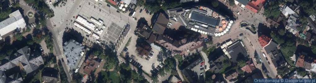 Zdjęcie satelitarne Alex Chechlińska Alicja Łuczyńska Edyta Sowa Dariusz