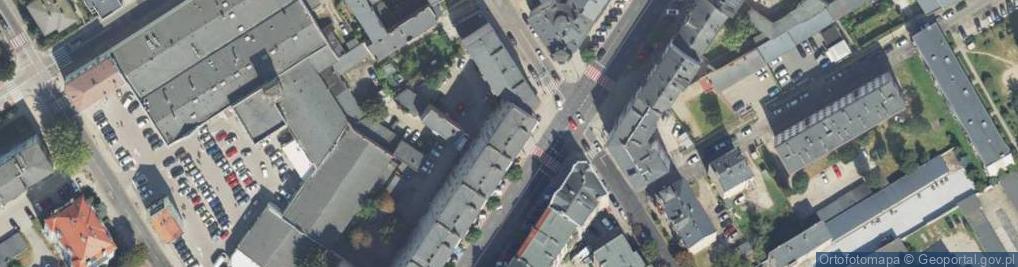 Zdjęcie satelitarne Am Studio