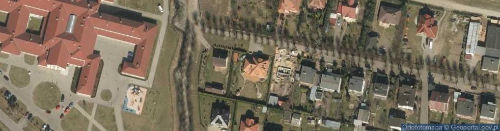 Zdjęcie satelitarne Andrzej Bacański Trąbeks Skup i Sprzedaż Części Samochodowych