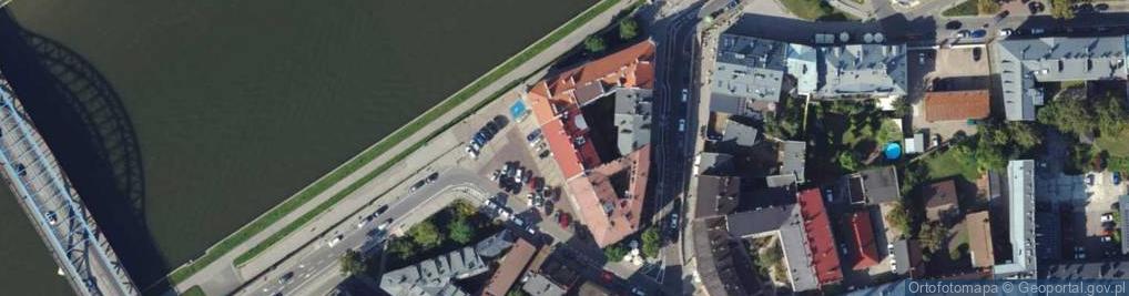 Zdjęcie satelitarne AP7