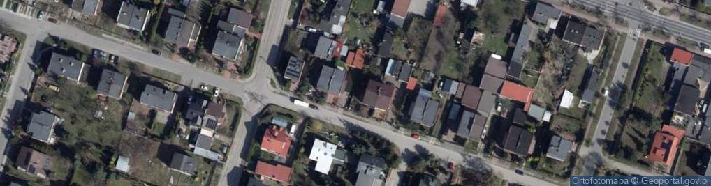 Zdjęcie satelitarne Apir-Tekst Jolanta Wójtowicz-Szymańska