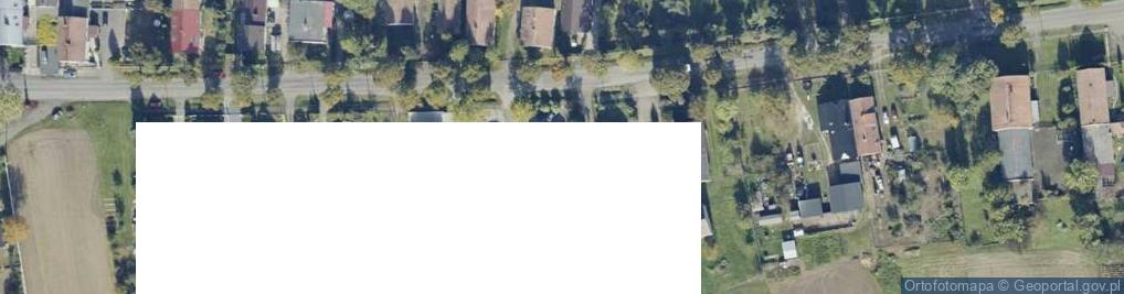 Zdjęcie satelitarne Aplikuz - uchwyty i rury stalowe