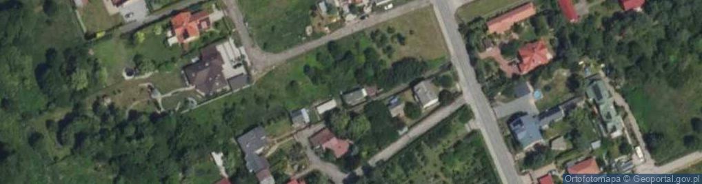 Zdjęcie satelitarne Arbut Maciejewski Mariusz Kuty Dariusz