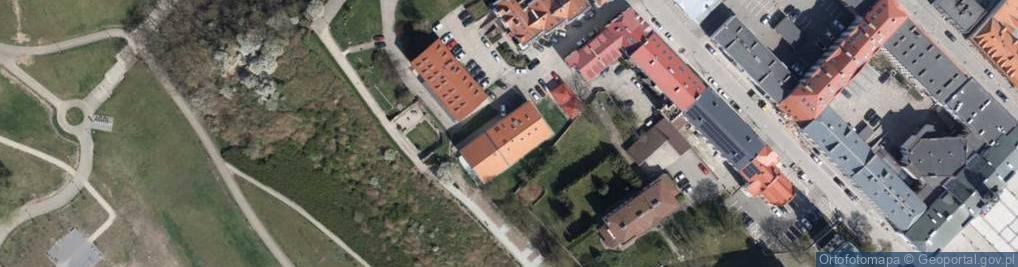 Zdjęcie satelitarne Archiwum Państwowe w Płocku