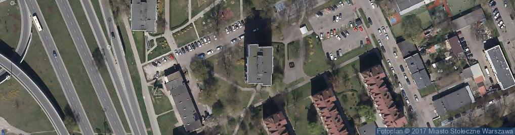 Zdjęcie satelitarne Auto Express