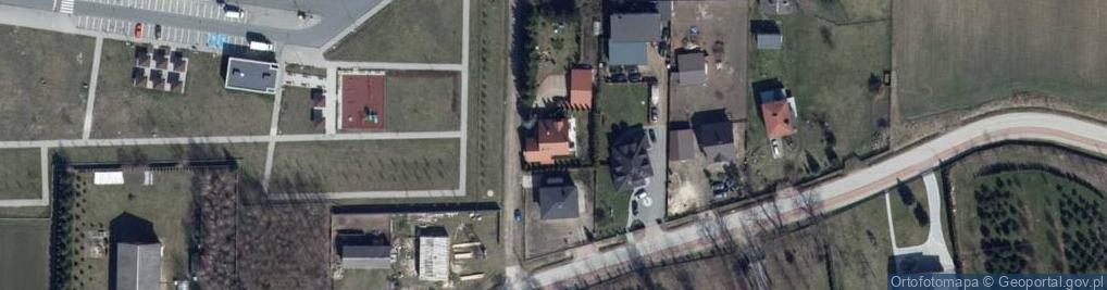Zdjęcie satelitarne Auto - Klinika