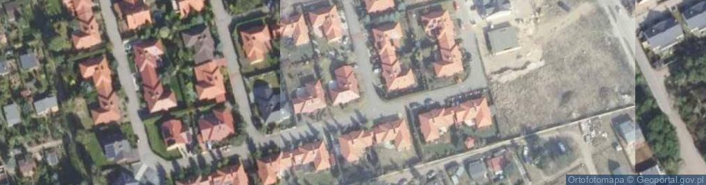 Zdjęcie satelitarne Awart Krzysztof Trawa